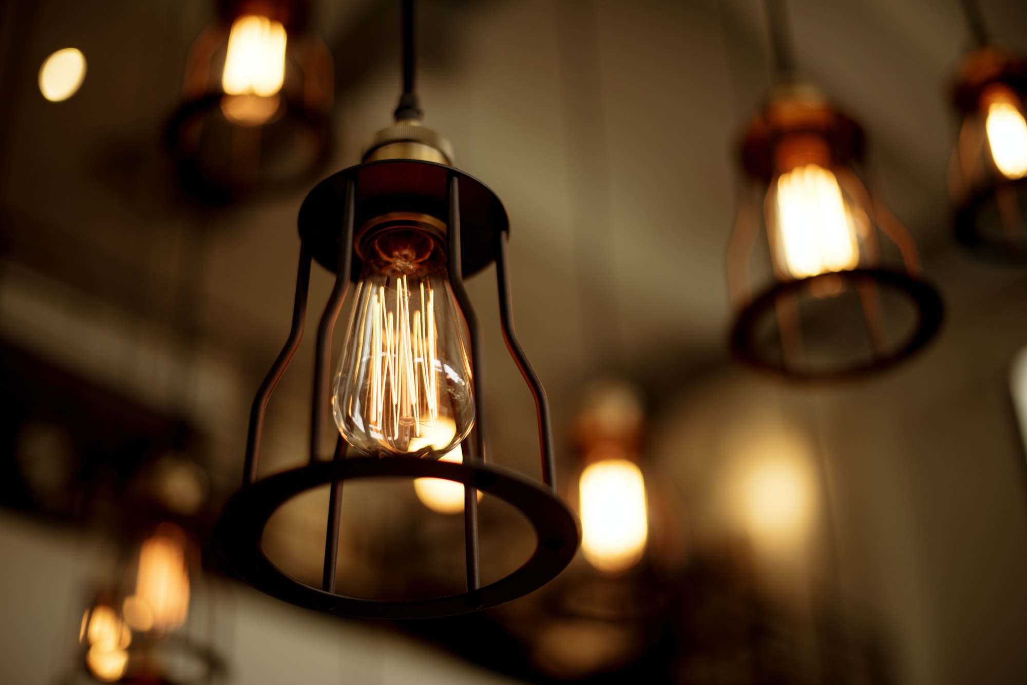 Alt om belysning og opsætning af lampe og autorisation 